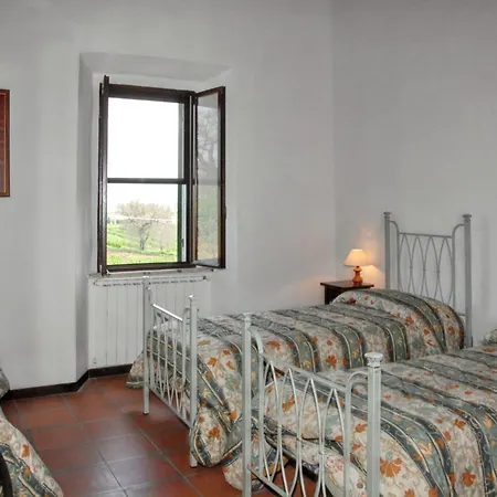 Spacious In With Mountain View * Bevagna